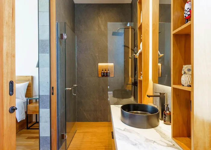 Luxury Of 4 11 Bedroom