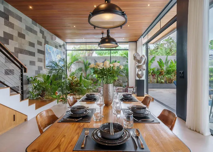 Luxury Of 4 11 Bedroom Seminyak