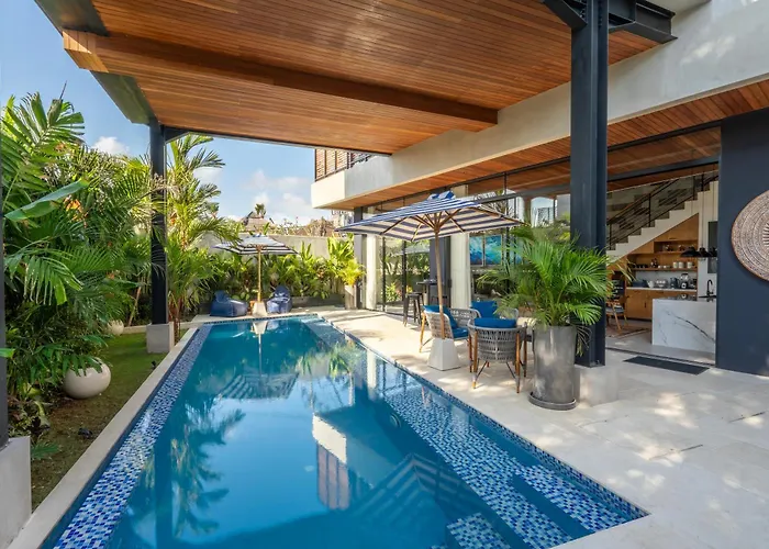 Luxury Of 4 11 Bedroom Villa *